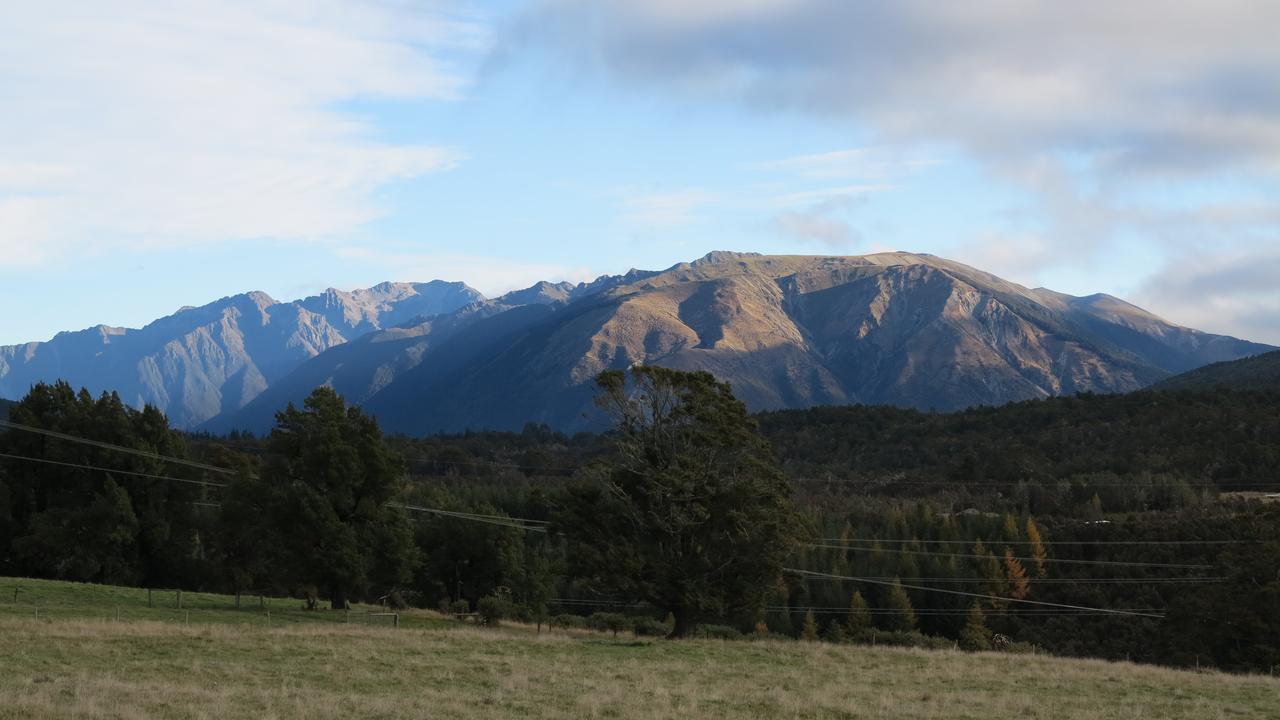 Tophouse Mountainview Cottages Saint Arnaud Buitenkant foto